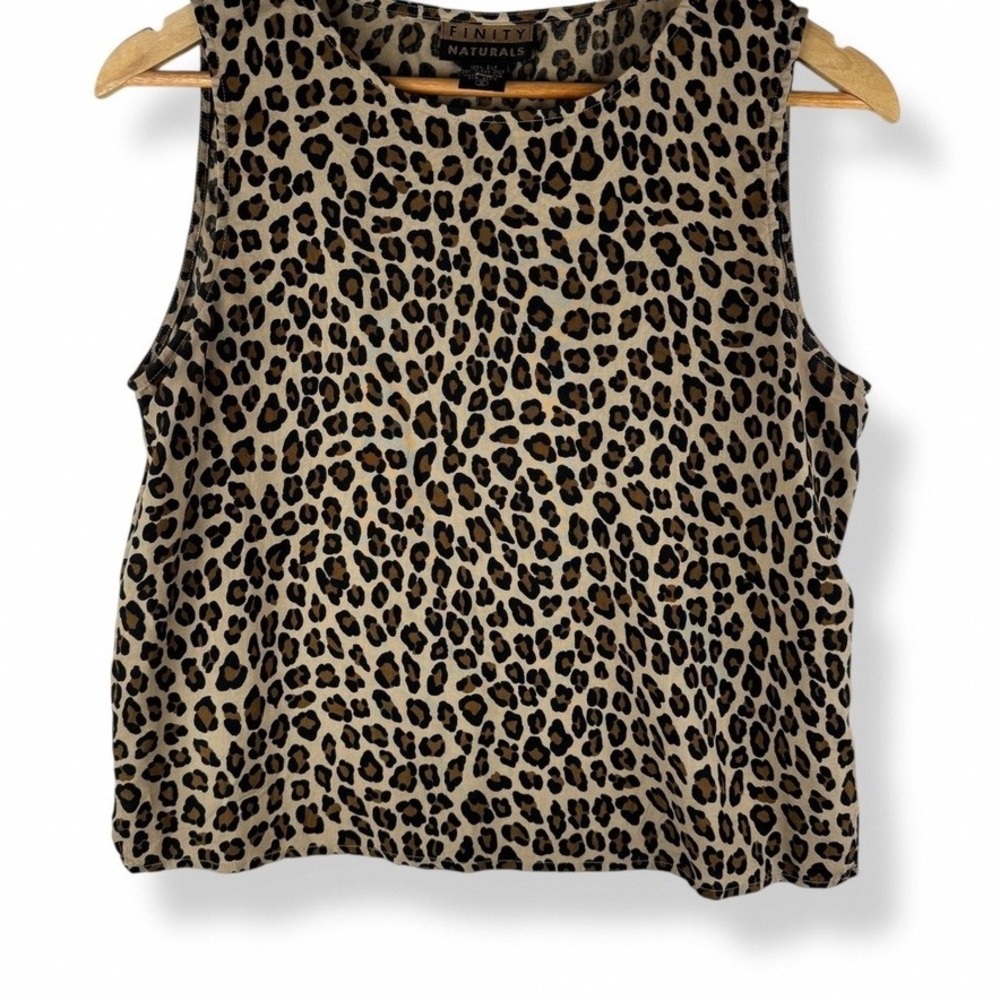 Leopard Print Sleeveless Top